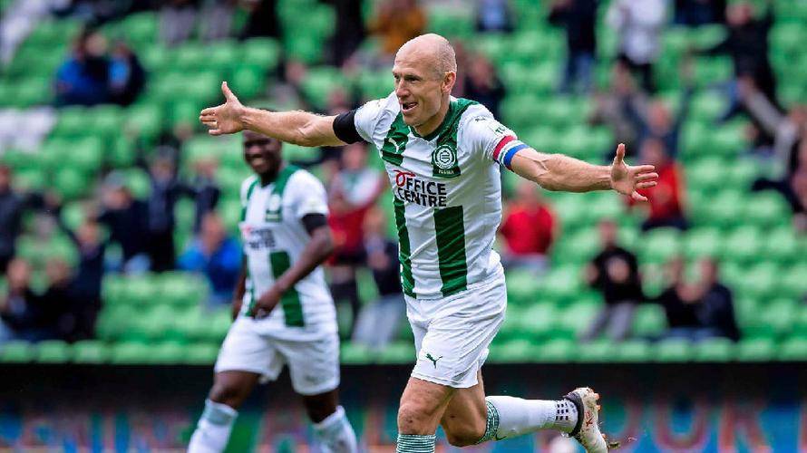 阿贾克斯迎来里程碑备战荷甲加时末段新奥尔良鹈鹕远射贴柱，芝加哥公牛刷新队史纪录看傻球迷的简单介绍